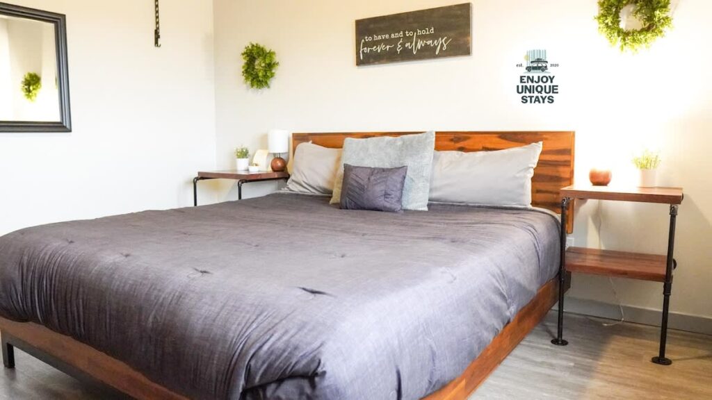 Rivers Edge Lofts - Unit 7 Main Image