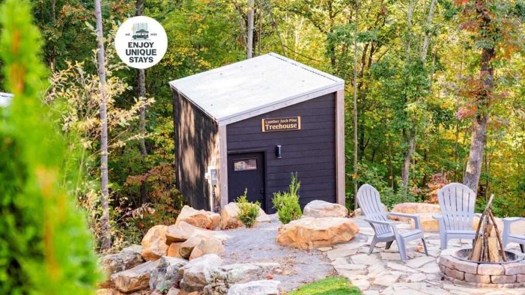 The Atlas Cedar Treehouse at Treetop Escapes! Main Image