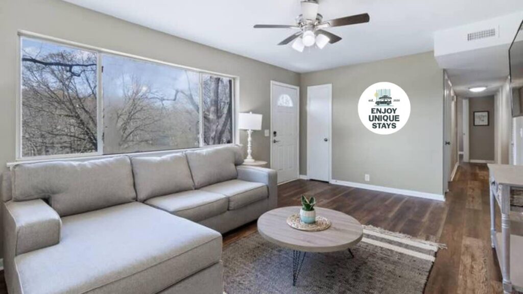 Travis' Place - Convenient and Affordable Location Main Image
