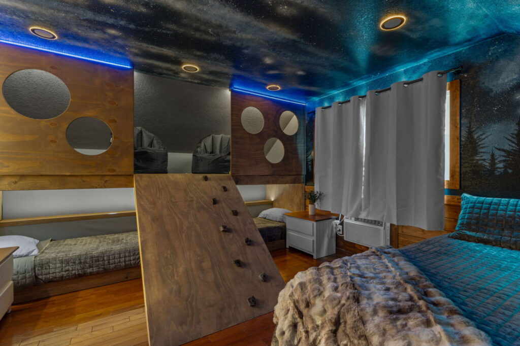 Wood Haven Cabin with a hot tub, fire pit, & indoor pool! Main Image