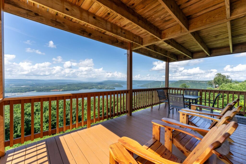 Hoot Owl Cabin – Private Hot Tub & Outdoor Living Main Image