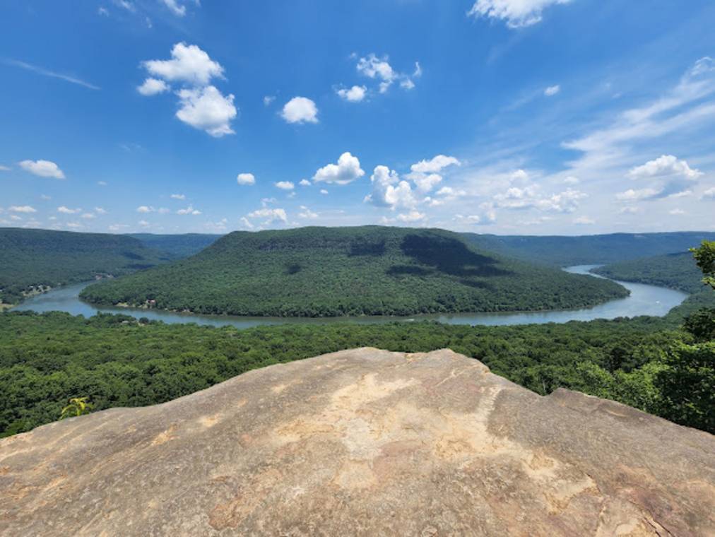 Prentice Cooper State Forest overlooking the Tennessee River Gorge