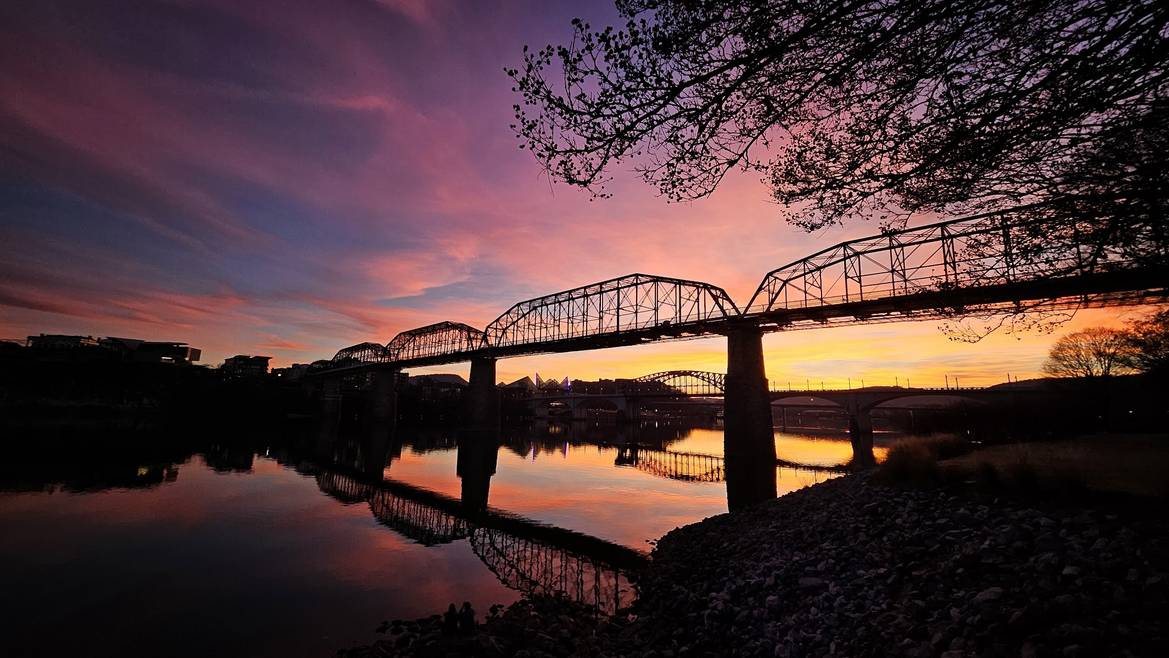 Walnut Street pedestrian bridge over the Tennessee River in Chattanooga