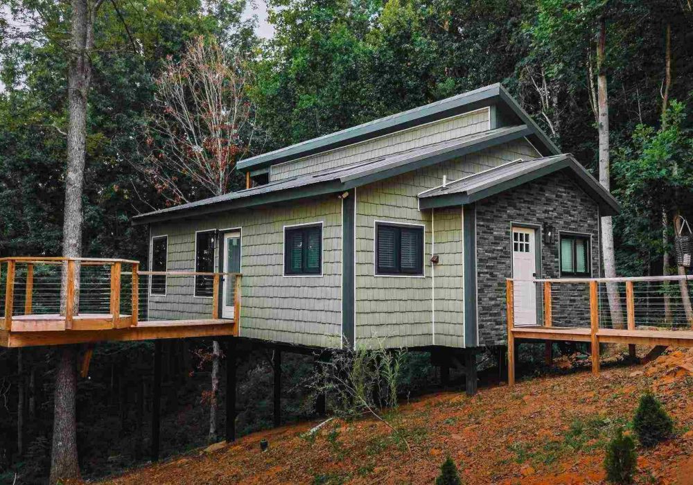 Summer Breeze at Willow Treehouse Treetop Escapes